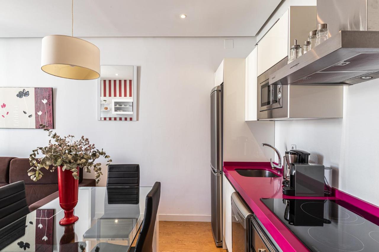 Waou Apartamentos En Sol Superior 2 Madrid Exteriör bild