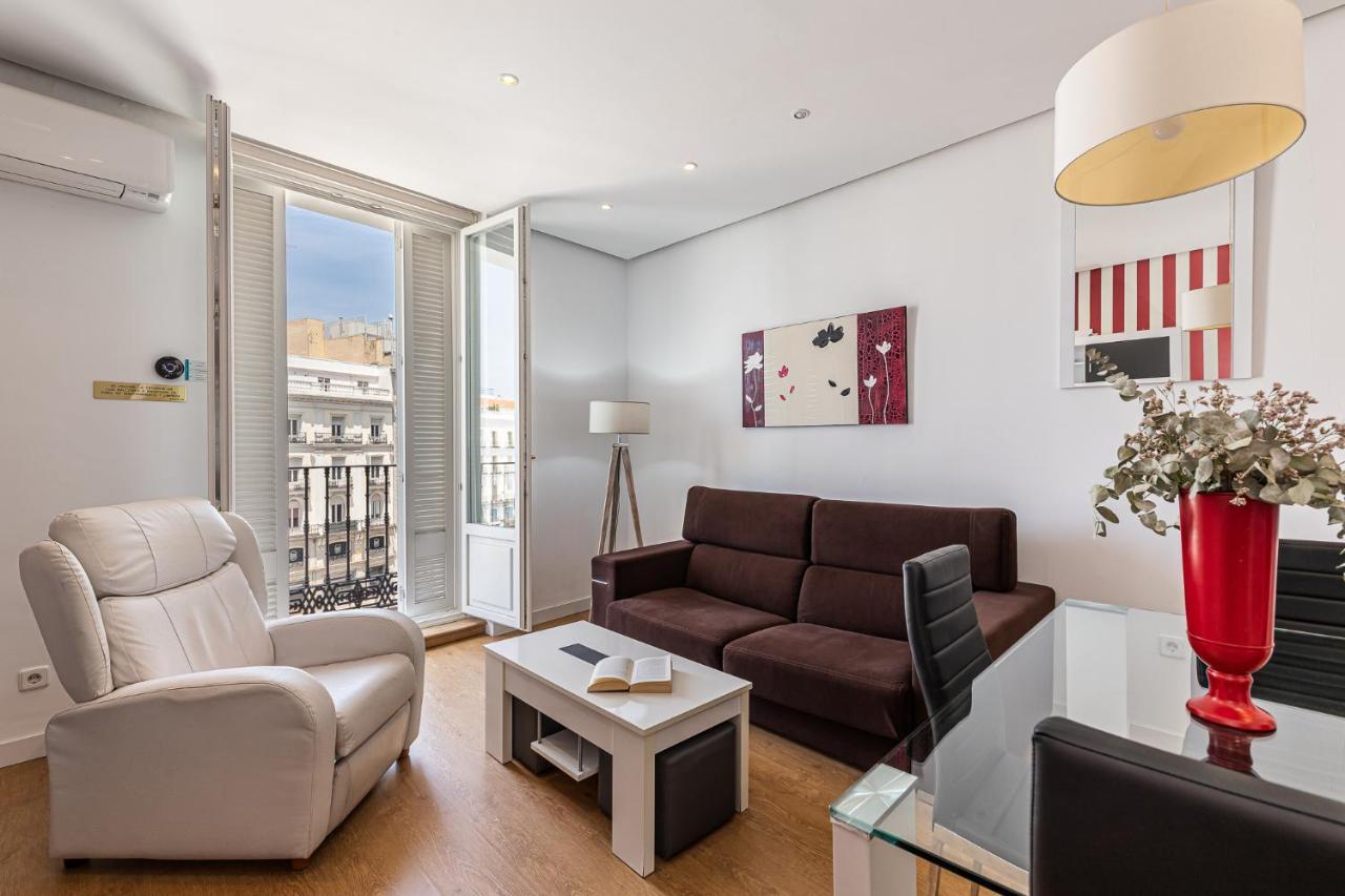 Waou Apartamentos En Sol Superior 2 Madrid Exteriör bild
